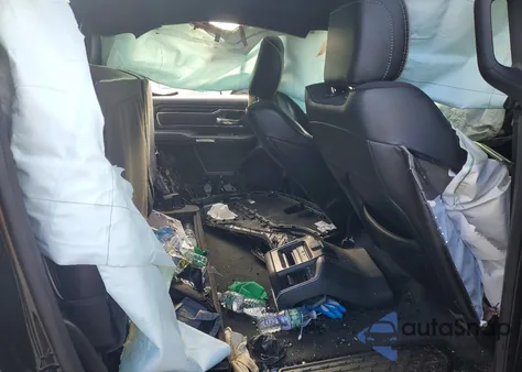 2023 Ram 1500 Laramie z USA, uszkodzony, nr VIN 1C6SRFJT1PN568367